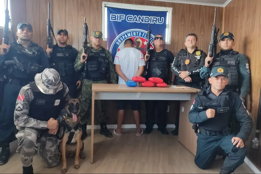 Fiscalização da Base ‘Candiru’ prende suspeito com 6,6 kg de entorpecentes