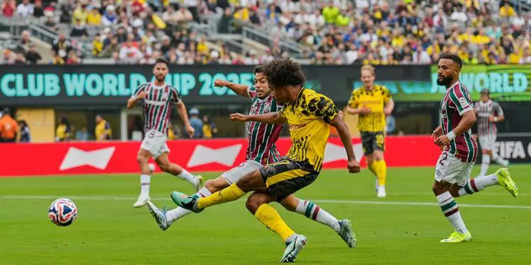 Fluminense domina Borussia Dortmund, mas falha no ataque e empata na estreia do Mundial