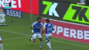 Gabigol marca duas vezes, e líder Cruzeiro goleia o Juventude no Mineirão