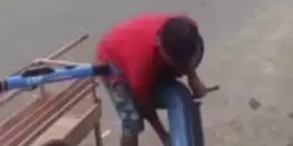 Homem é flagrado tentando vender patinete elétrico em Belém